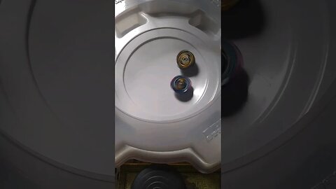 quem venceu essa batalha? #batalhadebeyblade #beyblade #beybladeburst