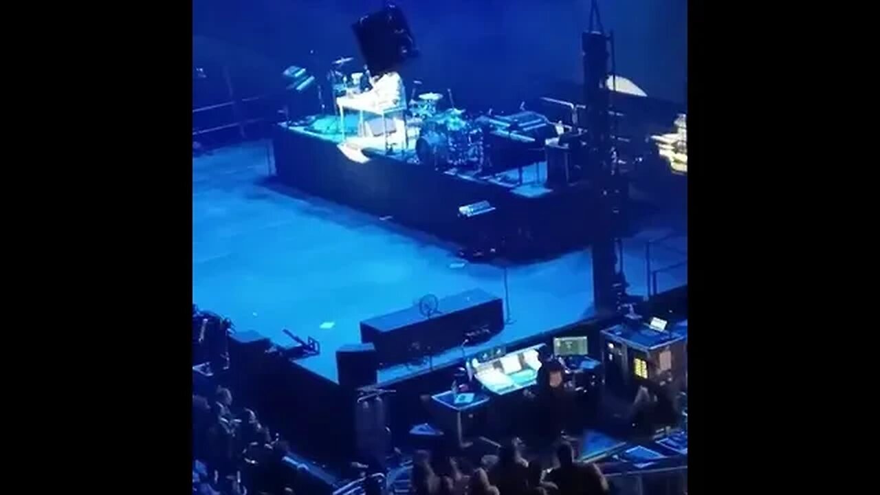 tobyMac concert