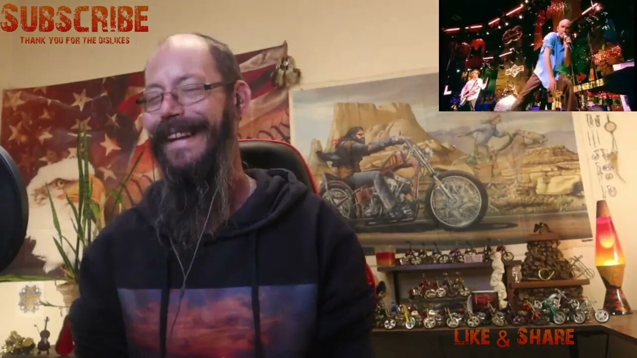 R.E.M. - Man on The Moon (Wiesbaden, Germany 2003)-Reaction