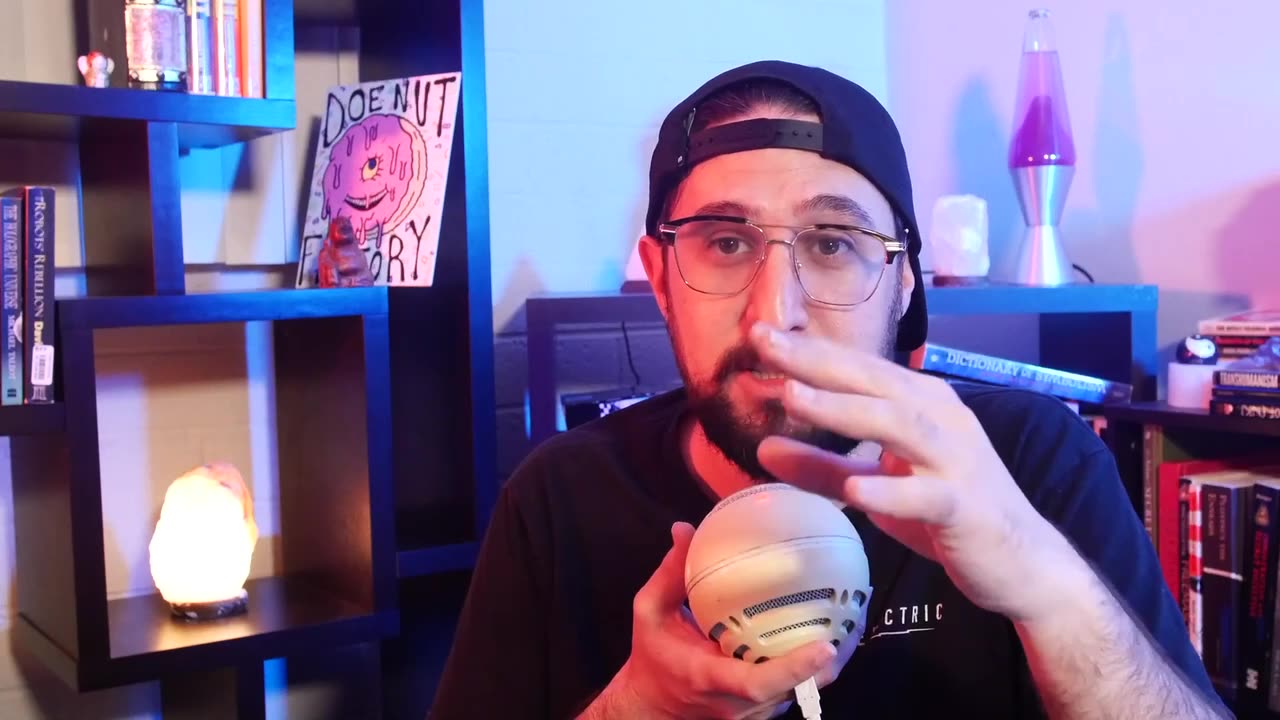 DOENUT A SOCIAL MEDIA 🤫 INFLUENCER ILLUMINATI 👺 NEWS 🗞️ ON THE 🏈SUPERBOWL RUTUAL 2023