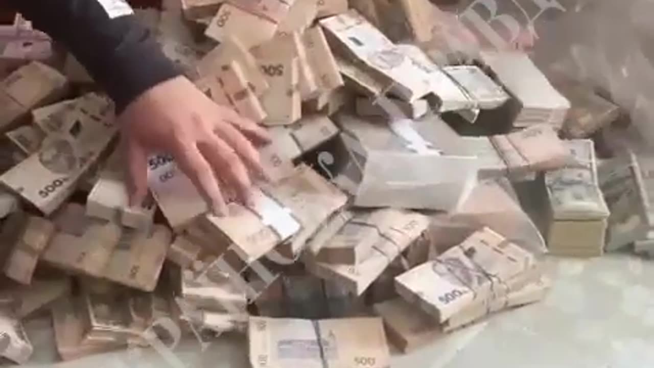 🇺🇦A million dollars in the couch