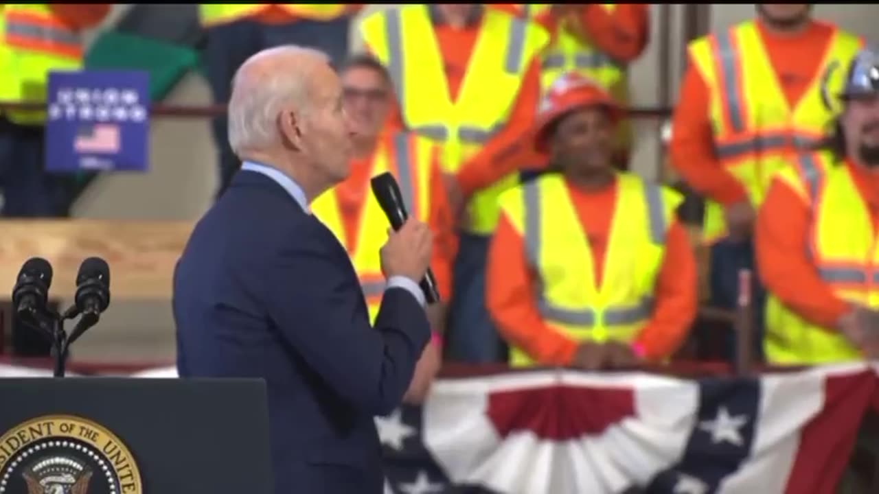 Biden gets confused on stage then tells people not to jump