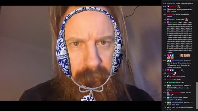 2023-01-30 (1bis) - ASMR compote de 3 ans d'âge - Twitch Decheterie (version avec chat)