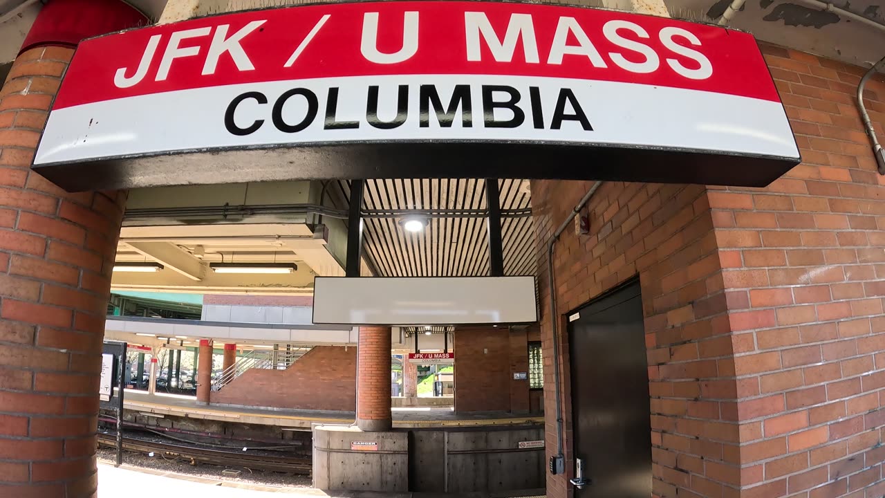 ☄️JFK/UMASS Boston Public Transportation🚉🚆 DORCHESTER Red Line T 🔴MBTA🔴