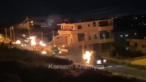 Palestinians atack Israeli forces with fire molotov bombs