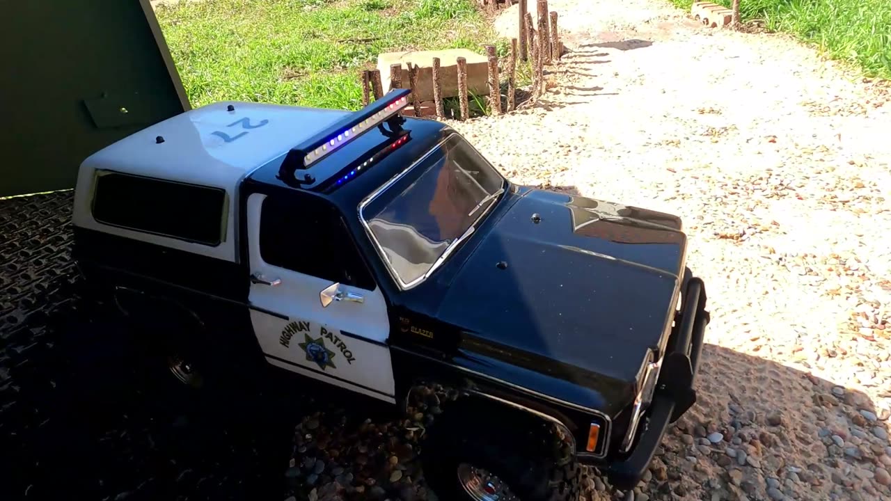 California Highway Patrol Custom 1979 Chevy Blazer Paint and Decal Project