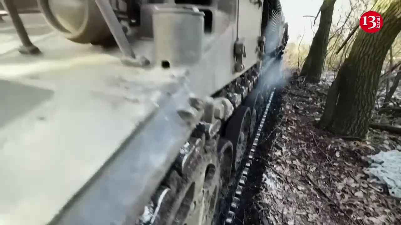 Brothers-in-arms fighting for Ukraine with German-made howitzers