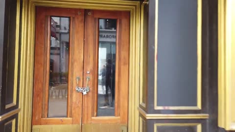 ***every store is CLOSED in union square San Francisco***
