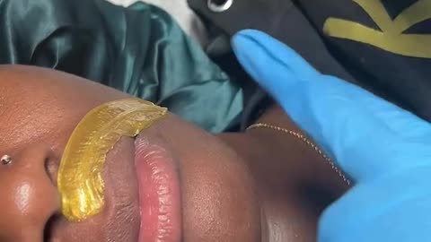 Upper Lip Waxing with Sexy Smooth Golden Allure | @waxingqueenadventures