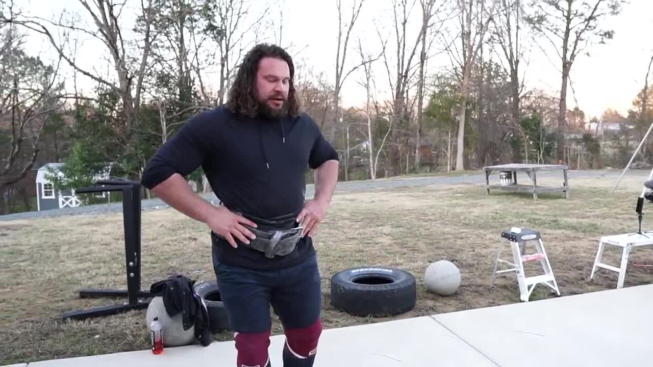 HEALTHY LIFE - SANDBAGS ARE STUPID Ft World Strongest man (Martins Licis & Jujimufu)