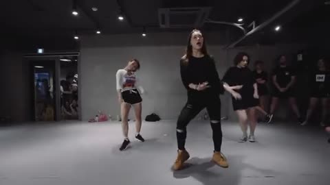 Whistle - Blackpink / Beginners Class