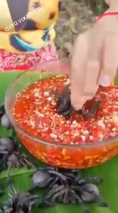 ΑΚΟΛΟΥΘΕΙ ΠΙΣΤΑ ΤΗΝ ΑΤΖΕΝΤΑ 2020 - 2030 !