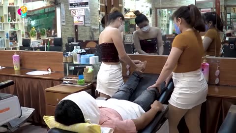 Relaxing weekend at the barbershop HỒNG TUYẾT, shampooing and relaxing massage service so great