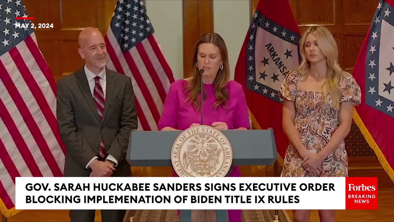 Sarah Huckabee Sanders Issues Blunt Warning To Biden 'We Will Take The Federal Government To Court'.