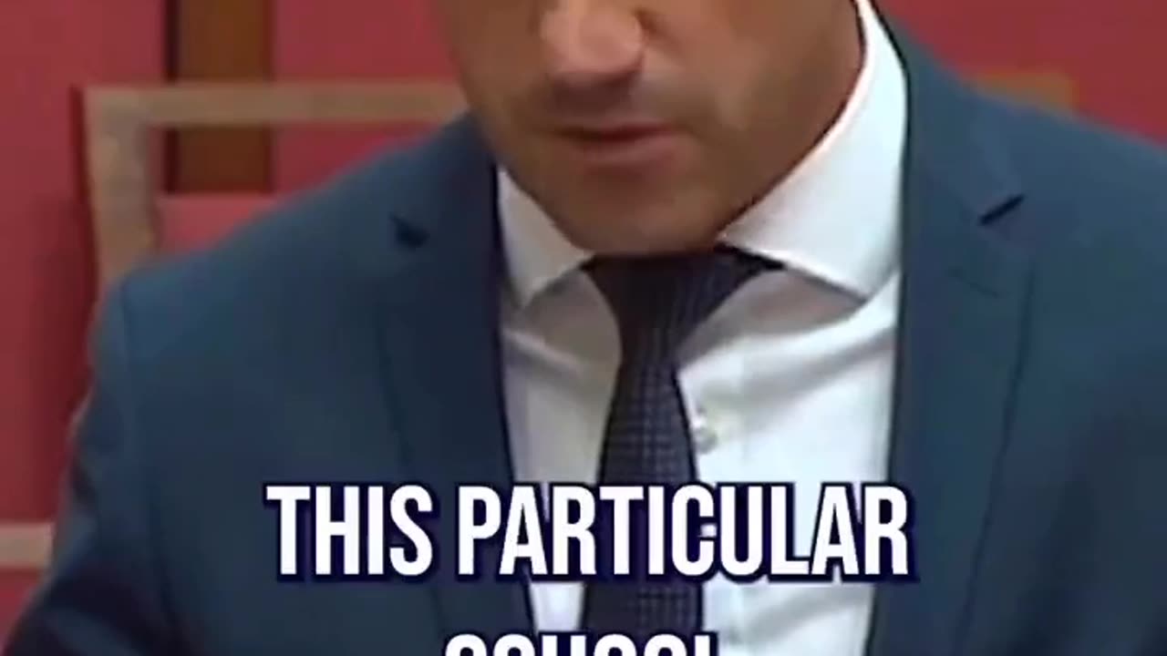 Australian Senator speaks about public schools