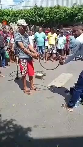 This street acrobatic show is real