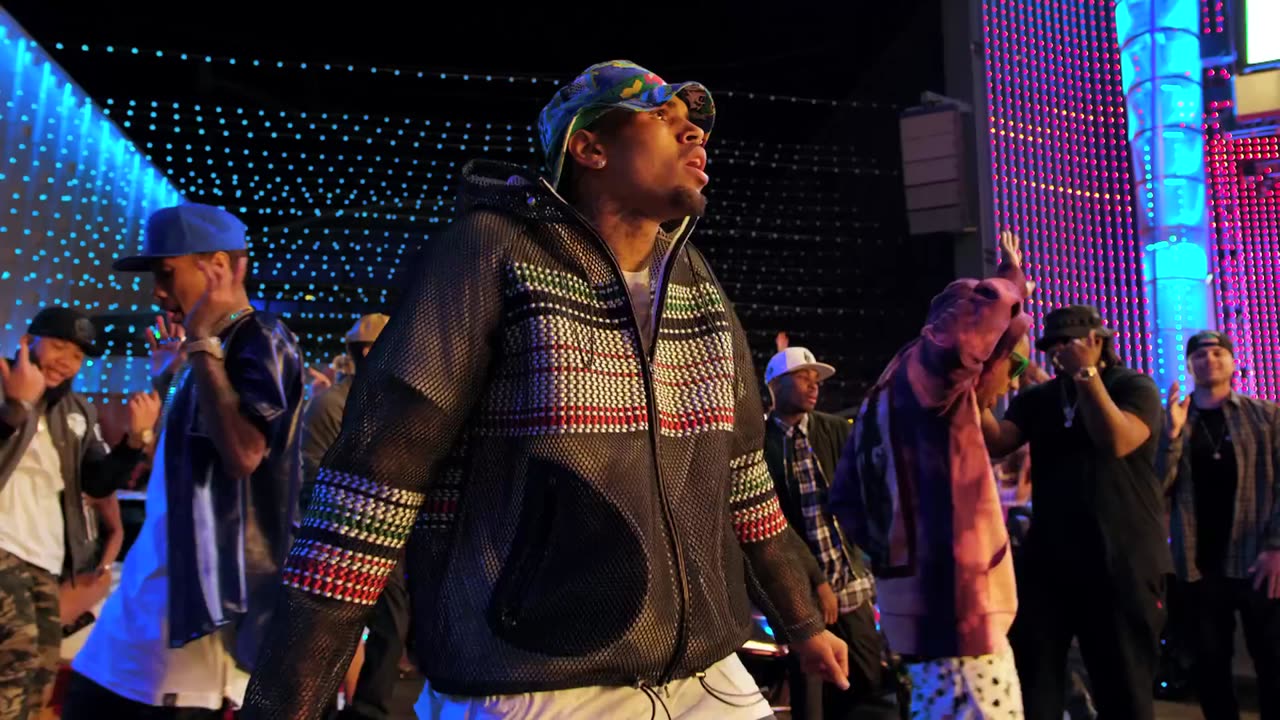 Chris Brown - Loyal (Official Video) ft. Lil Wayne, Tyga