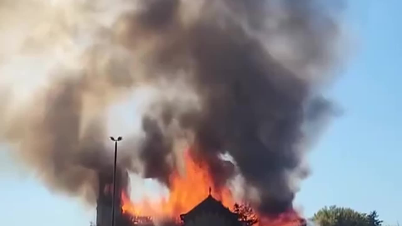 Historic Church in Canada ON FIRE: Notre Dame des Sept Allégresses