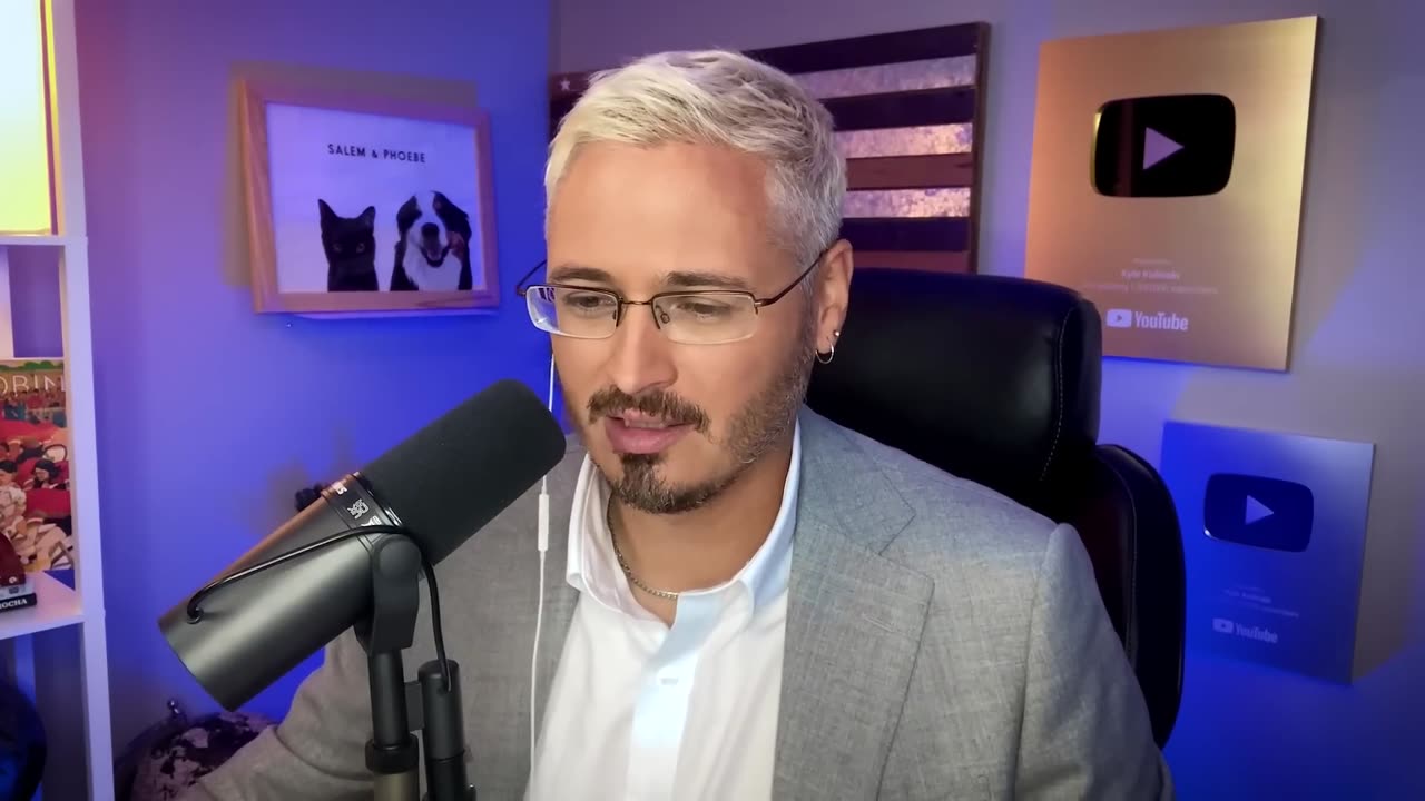 Trump Throws JD Vance UNDER THE BUS! _ The Kyle Kulinski Show
