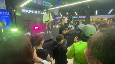 [FANCAM] Paper planes live at MRT Chatuchak ep10 mrt music journey 2024 ฺBad Boy