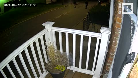 Caught on Camera: Thieves Swipe American Flags in Pennsylvania