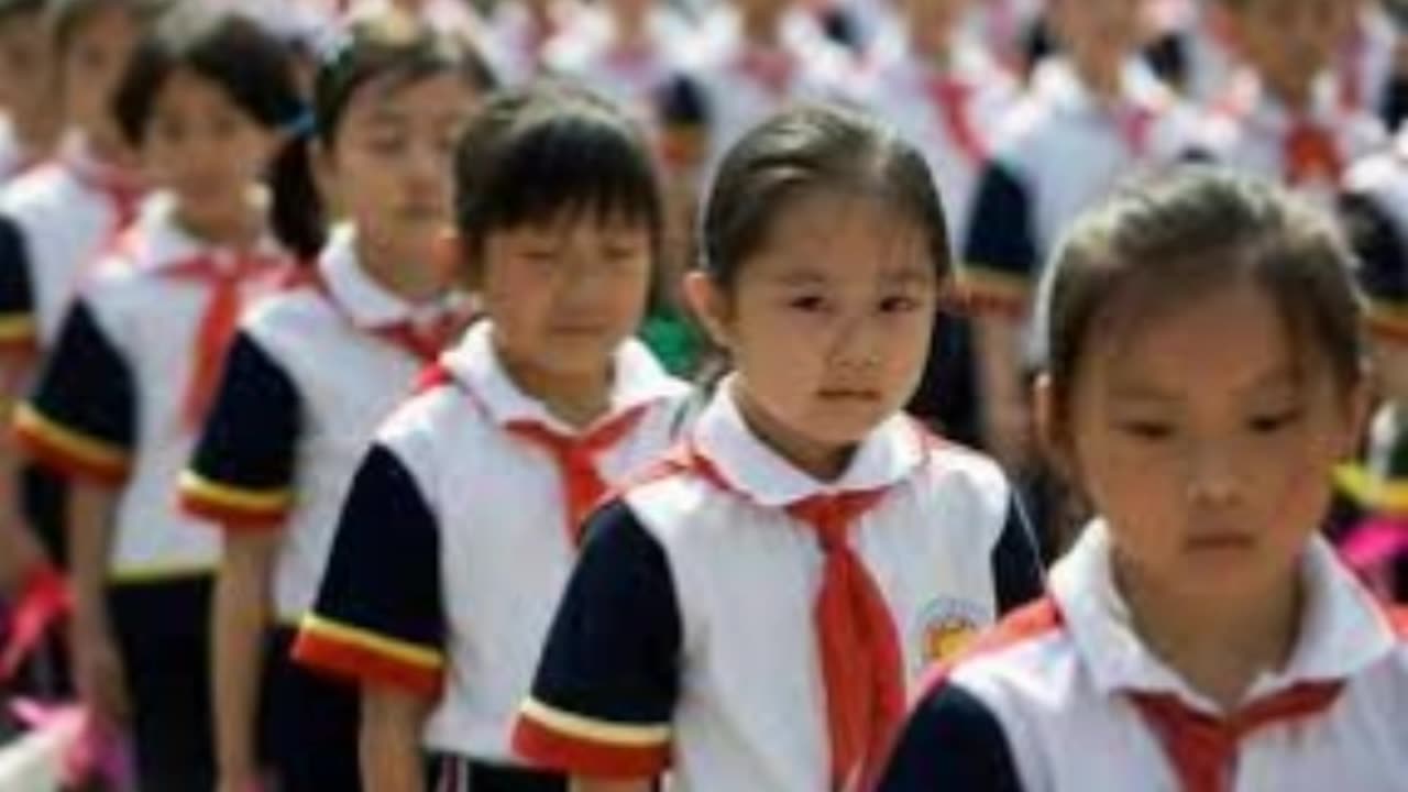 Chinese province lifts limits on family size