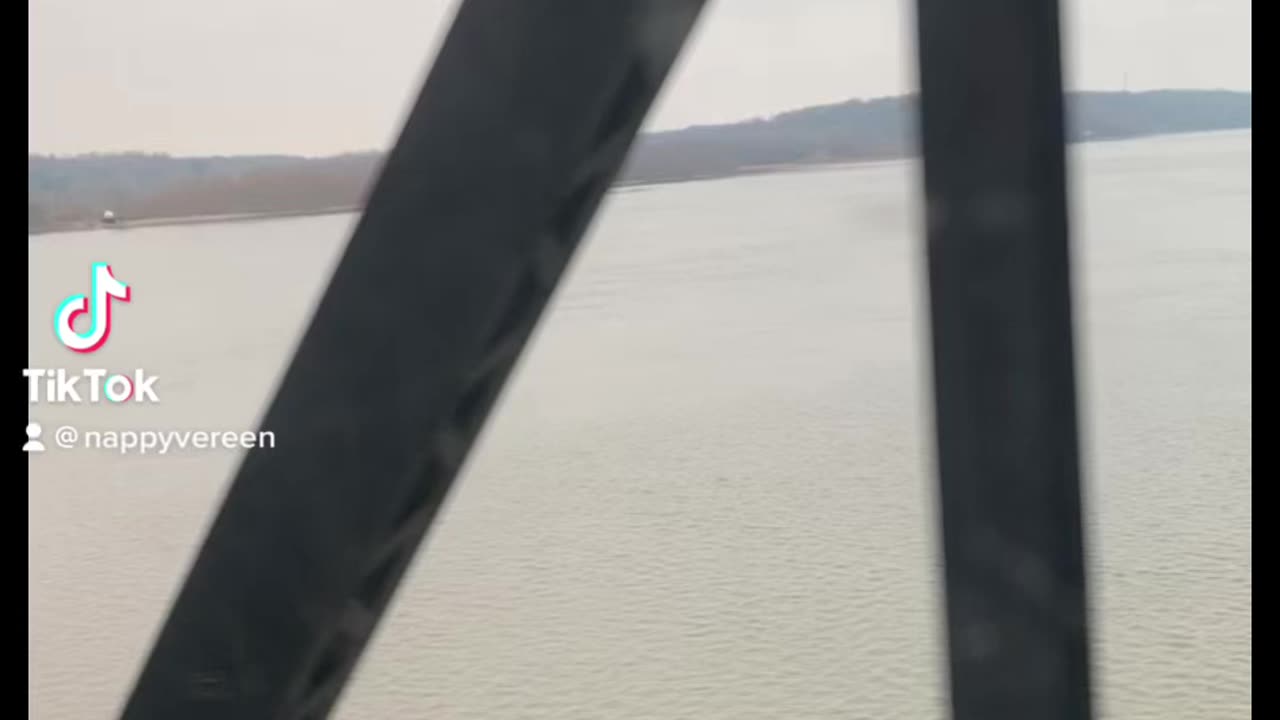 AMTRAK RIDE THROUGH THE MIDWEST TO CHICAGO!