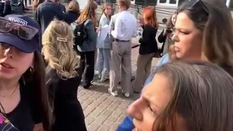 Leyen Muschi wird in Maastricht mit ihrem wahren Charakter konfrontiert!