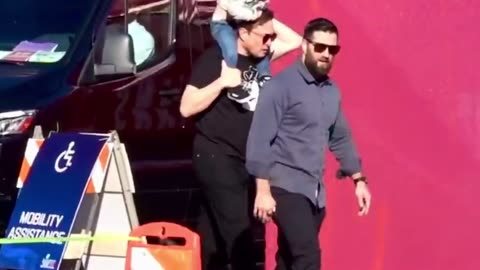 Lil X Wants Elon's Sunglasses