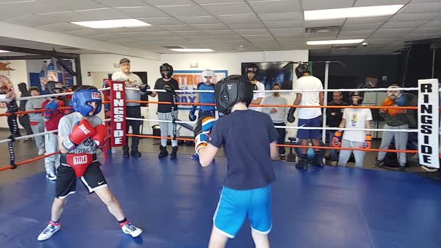 Joey sparring with Logan 1/28/23