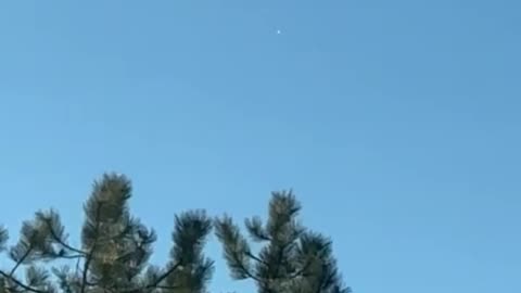 China spy balloon scene over St. Louis Missouri on Friday afternoon