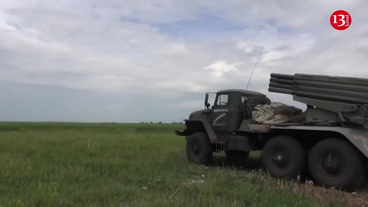 "We lost over 30 pieces of equipment, large number of troops"-Russians ADMIT heavy losses in Ugledar