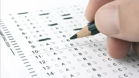 June 1983 - Report on Indianapolis Public Schools Test Scores