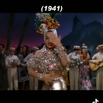Chica Chica Boom Chic - 1941 - Carmen Miranda
