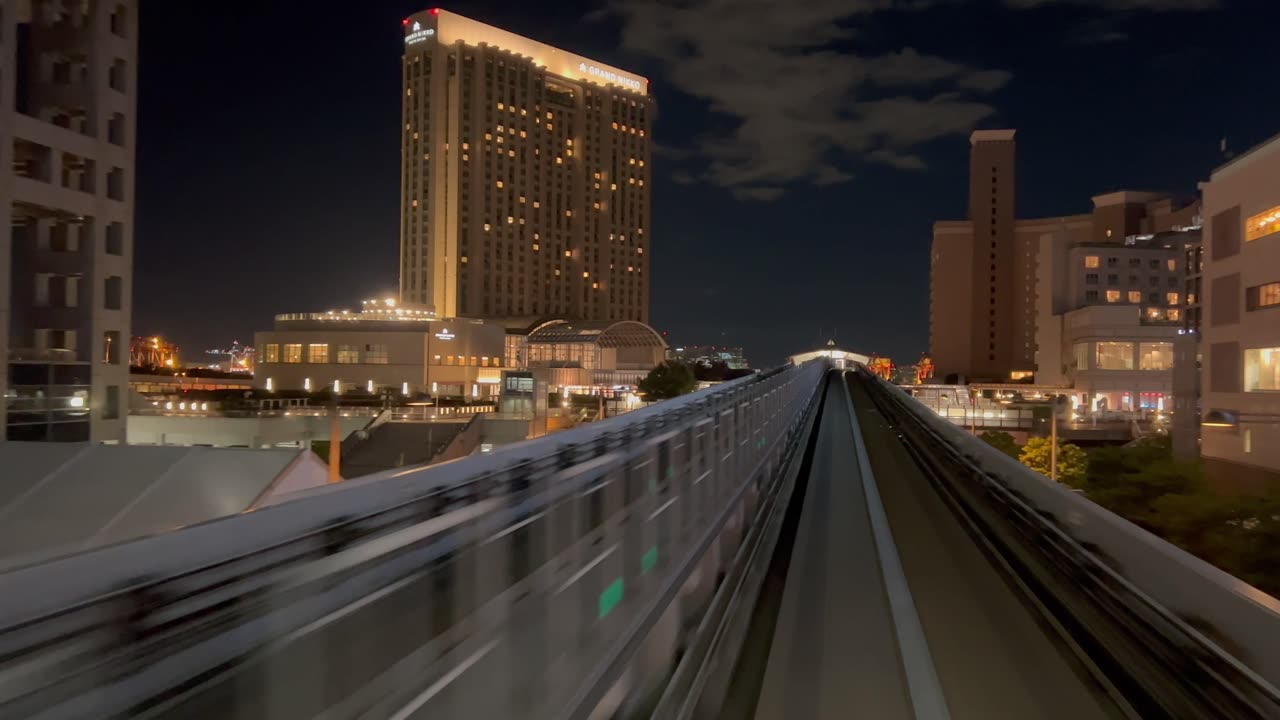 Stunning Tokyo Bay Nightride on the Yurikamome Line (Pt. 4)