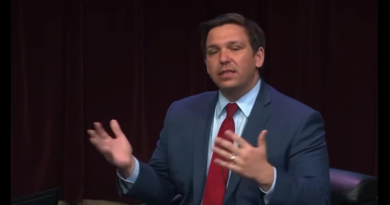 DeSantis doing his bit of Ukraine shilling for the globalists