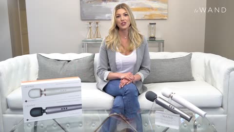 le WAND Premium Personal Massager - Pearl White