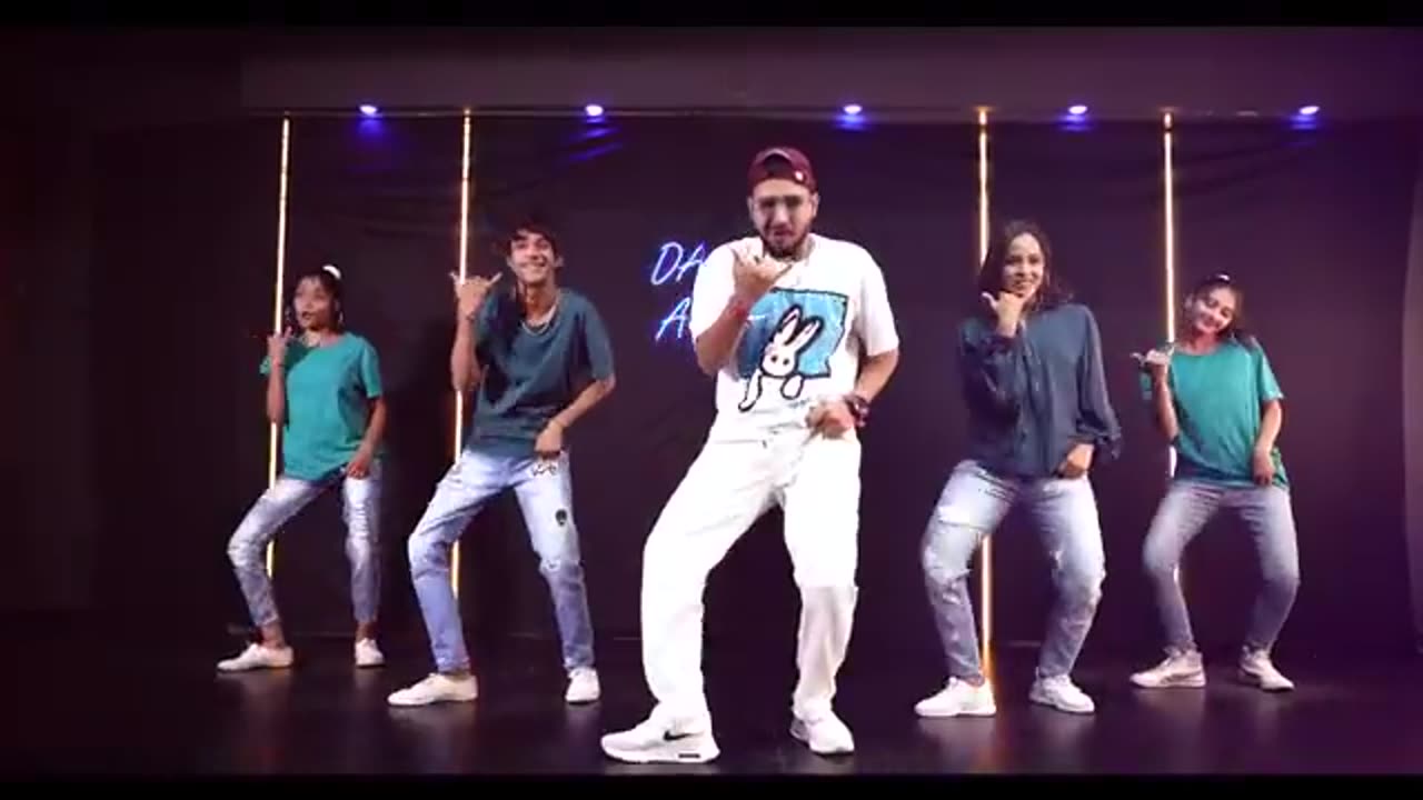 Bhool Bhulaiyaa 2 Dance Video with Tutorial | Vicky Patel Choreography | Bollywood Hip-Hop