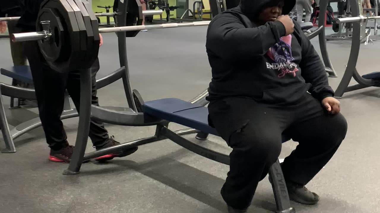 455lbs for 8ish Reps