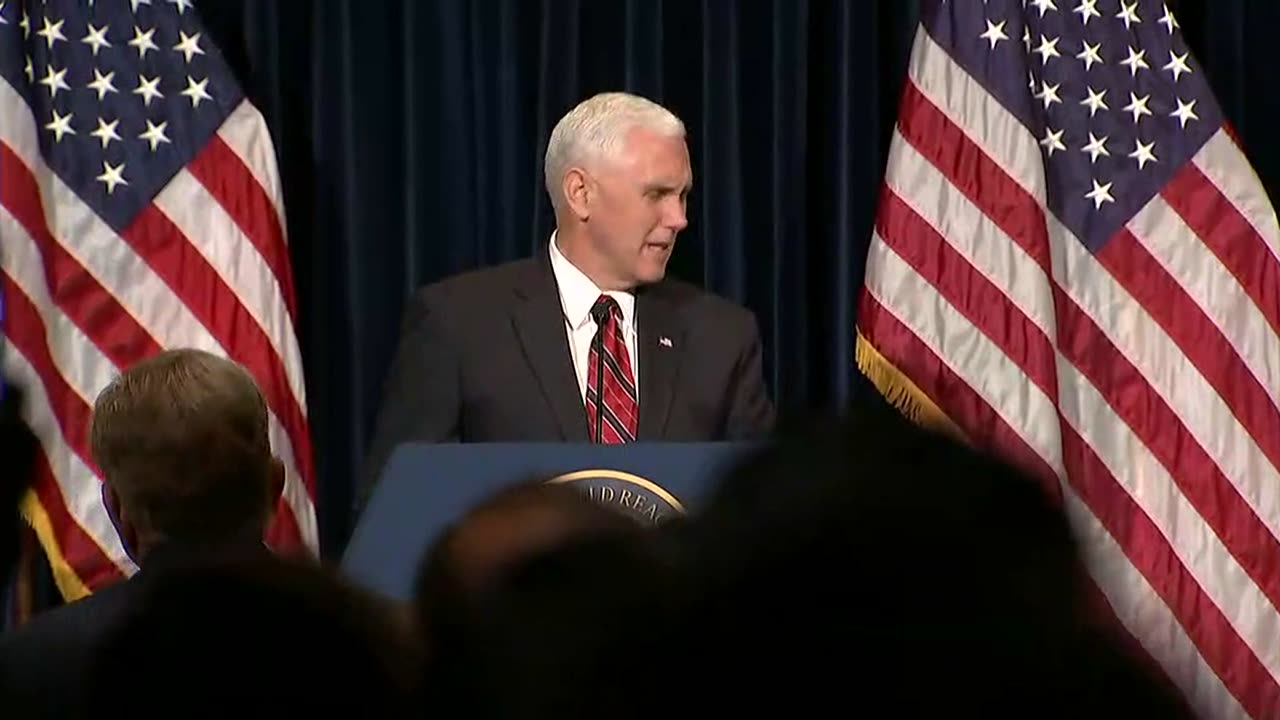 Former VP Pence expected to fight subpoena from special counsel