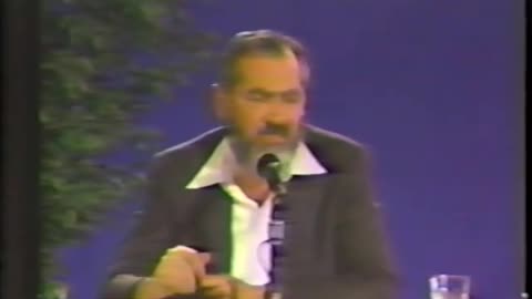 Rabbi Meir Kahane debating former Senator Pete McCloskey