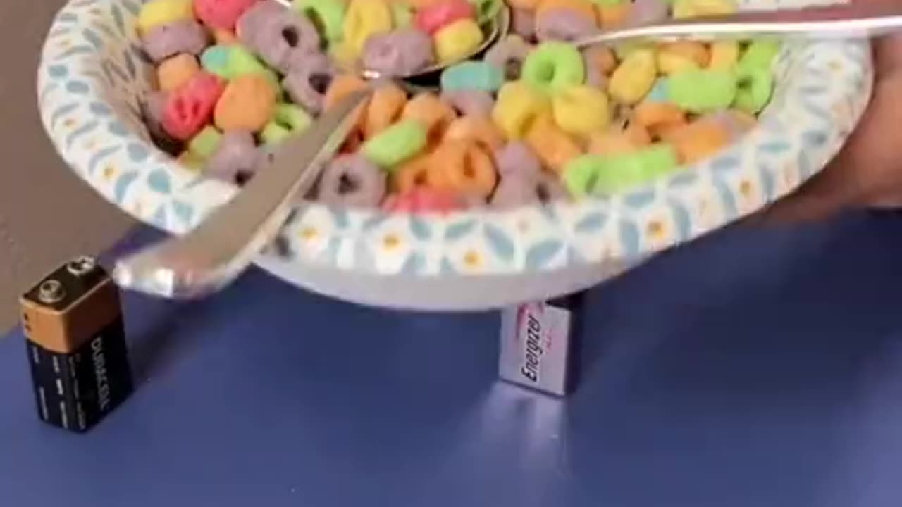 Magnet levitation with batteries