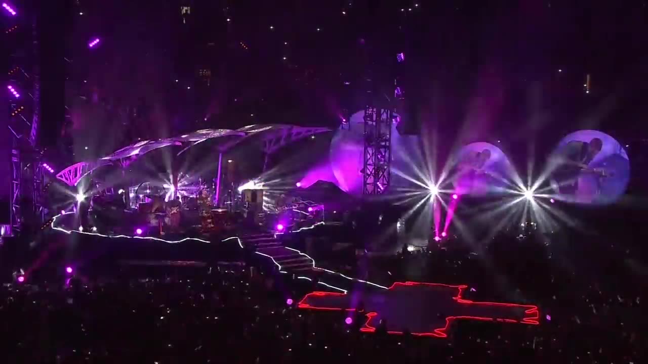 Coldplay - Viva La Vida (Live in Madrid 2011)