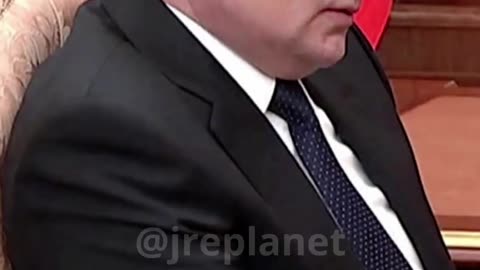 PUTIN HAS CANCER OR PARKINSONS