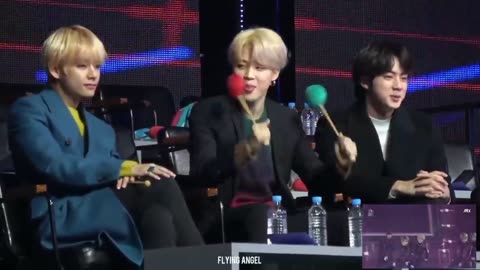 BTS Reaction to Stray Kids @GDA 2019