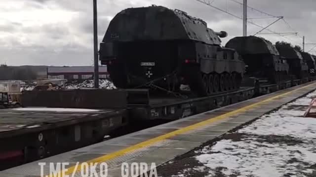 PZH2000s and Other Armored Vehicles Transiting Poland