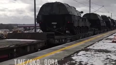 PZH2000s and Other Armored Vehicles Transiting Poland