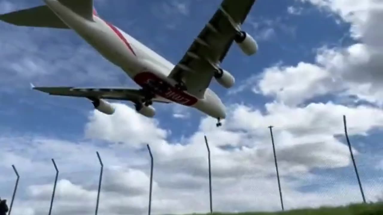 Theard an aeroplane passing overhead. I wished I was on it #plane