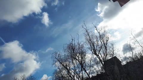 Himmel in Berlin am 4.2.2023 um 11:21 Uhr