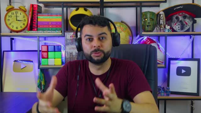 YOUTUBER FAMOSO VAI PARA O XADREZ POR PRATICAR ``A$$@LT0 FALSO`` COM CRIANÇAS